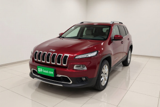 Jeep 自由光 2017款 2.4L 卓越版