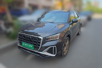 奥迪Q2L 2022款 35 TFSI 时尚动感型