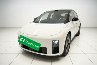 理想汽车 理想i6 2025款 两驱标准版
