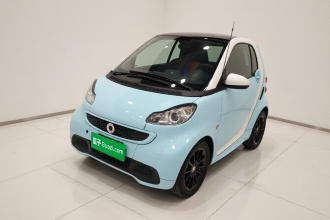 smart fortwo 2014款 1.0 MHD 硬顶新年特别版