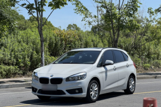 宝马2系旅行车 2016款 218i 时尚型