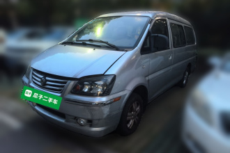 东风风行 菱智 2016款 M3L 1.6L 7座标准型