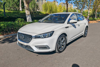 名爵6新能源 2018款 45T E-DRIVE智驱混动尊享互联网版