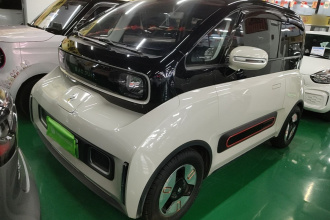 宝骏KiWi EV 2022款 设计师轻享版 磷酸铁锂