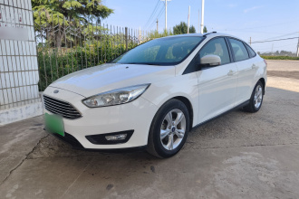 福特 福克斯 2015款 三厢 1.6L 自动舒适型