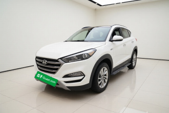 现代 途胜 2018款 1.6T 双离合两驱15周年特别版