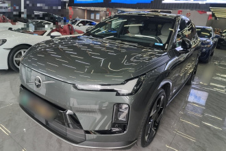 沃尔沃XC70插电式混动 2026款 四驱超长续航Ultra