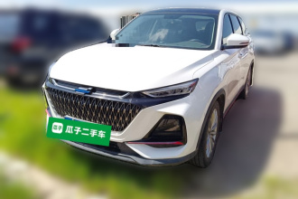 长安欧尚X7 PLUS 2022款 1.5T 蓝鲸版自动尊享型 7座