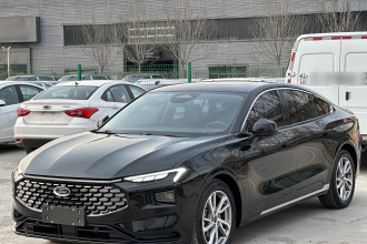 福特 蒙迪欧 2022款 改款 EcoBoost 245 豪华型