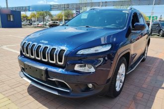 Jeep 自由光 2017款 2.0L 优越版