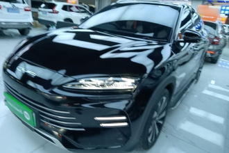 比亚迪 宋PLUS新能源 2023款 冠军版 DM-i 110KM 旗舰型