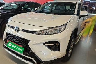 丰田 威兰达 2020款 2.0L CVT两驱豪华版