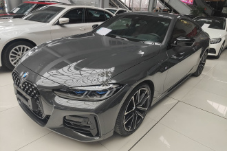 宝马4系 2022款 改款二 430i M运动曜夜套装