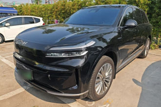 乐道L90 2025款 Max 六座版