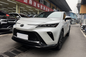 丰田 威飒 2023款 2.0L CVT两驱豪华版
