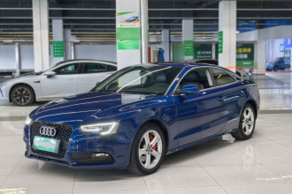 奥迪A5 2014款 Coupe 45 TFSI