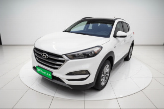 现代 途胜 2015款 1.6T 双离合两驱智能型