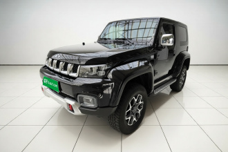 北京越野BJ40 2024款 2.0T 致敬2020荣耀版