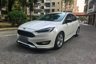 福特 福克斯 2017款 两厢 1.6L 自动舒适型智行版