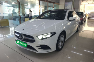 奔驰A级 2021款 A 200 L 运动轿车动感型