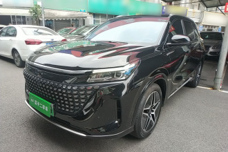蓝电E5 2023款 1.5L DE-i 100KM臻享型 7座
