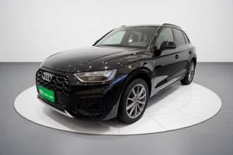 奥迪Q5L 2023款 40T 豪华动感型