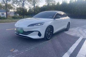 比亚迪 海豹06新能源 2024款 DM-i 120KM尊荣型