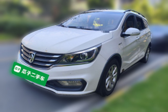 宝骏310W 2017款 1.5L 手动时尚型 国V