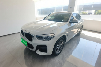 宝马X4 2021款 改款 xDrive 25i M运动套装