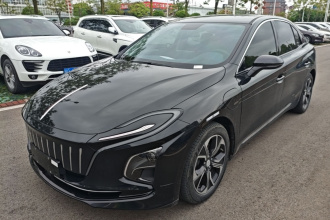 红旗E-QM5 2021款 充电 旗悦版