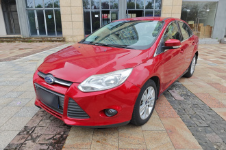 福特 福克斯 2012款 三厢 1.6L 自动舒适型