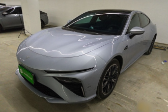 哪吒汽车 哪吒S 2023款 纯电 520km 后驱Lite版