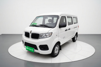 金杯 小海狮X30 2024款 1.5L 冠军型客车 5/6/7座