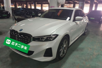 宝马i3 2024款 eDrive 35 L