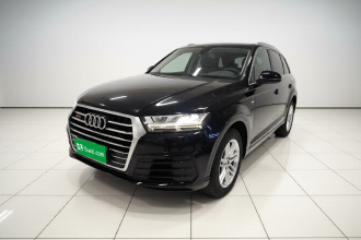奥迪Q7 2016款 40 TFSI 舒适型