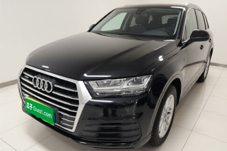 奥迪Q7 2018款 40 TFSI S line运动型