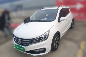 宝骏310 2017款 1.5L 自动豪华型
