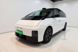 理想汽车 理想MEGA 2024款 Ultra