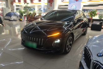 红旗E-QM5 2021款 充电 旗享版