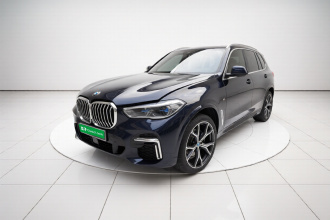 宝马X5 2022款 xDrive 40Li M运动套装