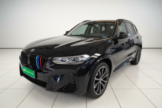 宝马X3 2023款 改款 xDrive30i 领先型 M曜夜套装
