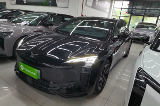 红旗EH7 2024款 640 Pro+ 四驱版