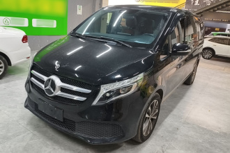 奔驰V级 2021款 V 260 领航版