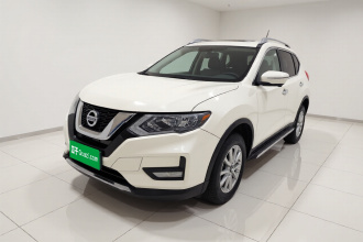 日产 奇骏 2021款 2.0L CVT 2WD XL ITS舒适纪念版