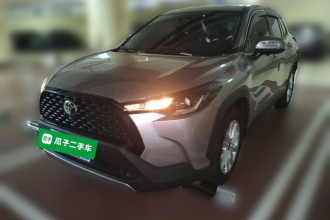 丰田 卡罗拉锐放 2024款 2.0L 精英版