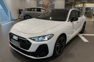 奥迪A5L 2026款 2.0T 运动版 Plus