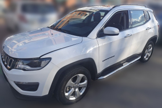 Jeep 指南者 2019款 220T 自动悦享版