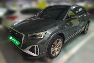 奥迪Q2L 2022款 35 TFSI 时尚动感型