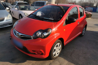 比亚迪F0 2015款 1.0L AMT 铉酷型