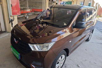 五菱汽车 五菱宏光 2021款 1.5L S基本型LAR